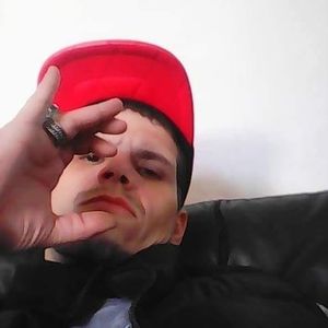 Meet your Posher, Damien